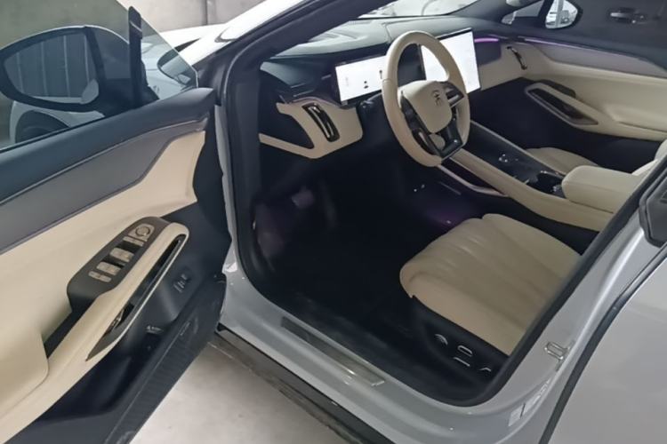 Used BYD Song L EV 2024 662 km Excellence Version Driver Seat