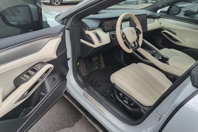 Used BYD Song L EV 2024 662 km Excellence Version Driver Seat