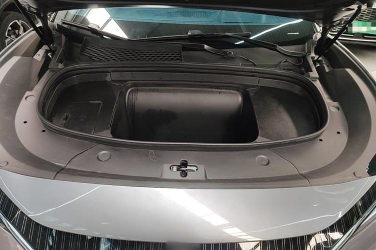 Used BYD Song L EV 2024 662 km Excellence Version Engine Bay