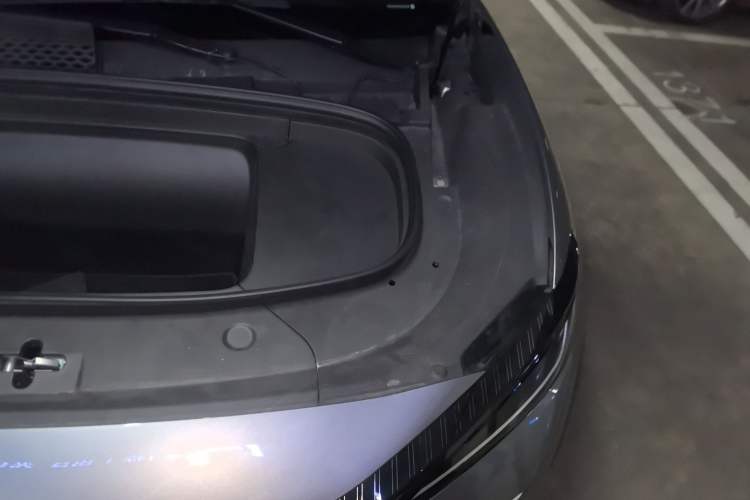 Used BYD Song L EV 2024 550 km Excellence Version Engine Bay Left