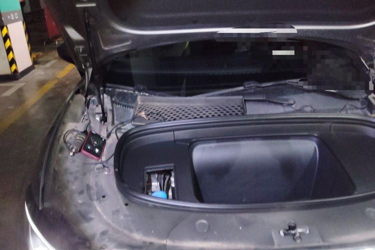 Used BYD Song L EV 2024 602 km All-Wheel-Drive Excellence Version Engine Bay Right