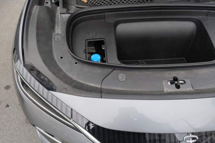 Used BYD Song L EV 2024 662 km Excellence Version Engine Bay Right