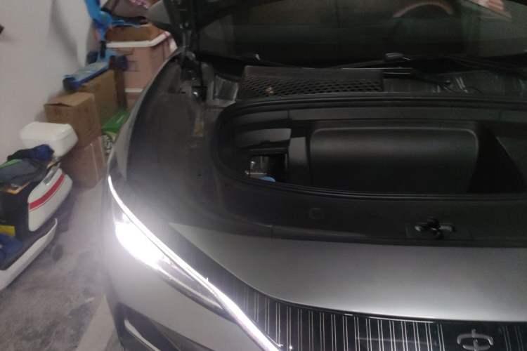 Used BYD Song L EV 2024 550 km Excellence Version Engine Bay Right