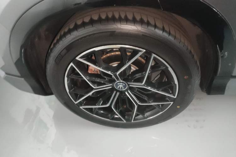Used BYD Song L EV 2024 602 km All-Wheel-Drive Excellence Version Exterior 5