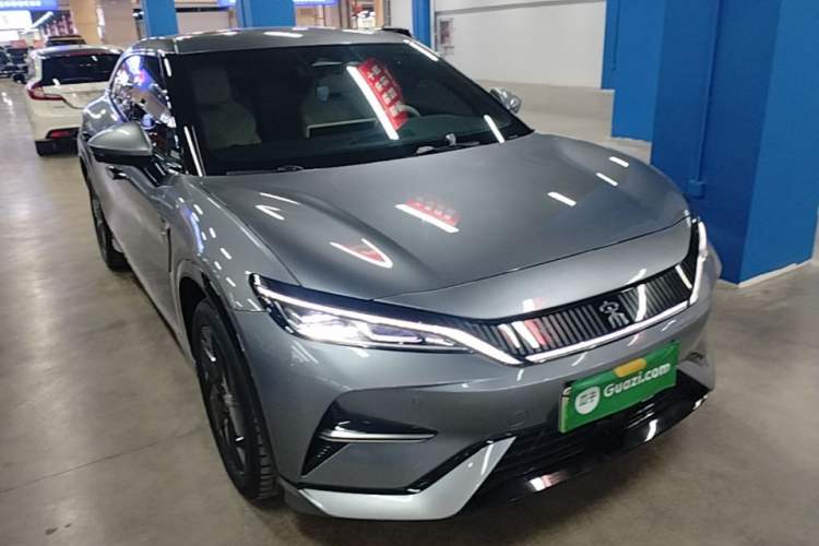 Used BYD Song L EV 2024 550km Beyond Edition Front Right 45 Deg