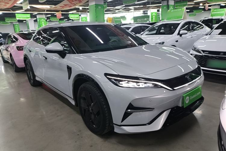 Used BYD Song L EV 2024 550km Beyond Edition Front Right 45 Deg
