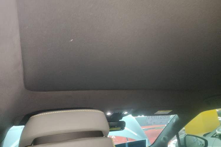 Used BYD Song L EV 2024 602 km All-Wheel-Drive Excellence Version Headliner