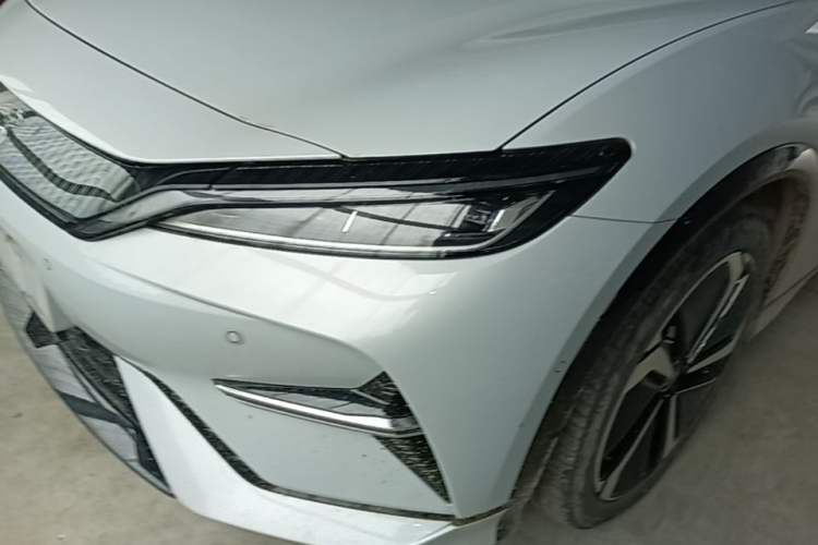 Used BYD Song L EV 2024 662 km Excellence Version Left Front Headlight