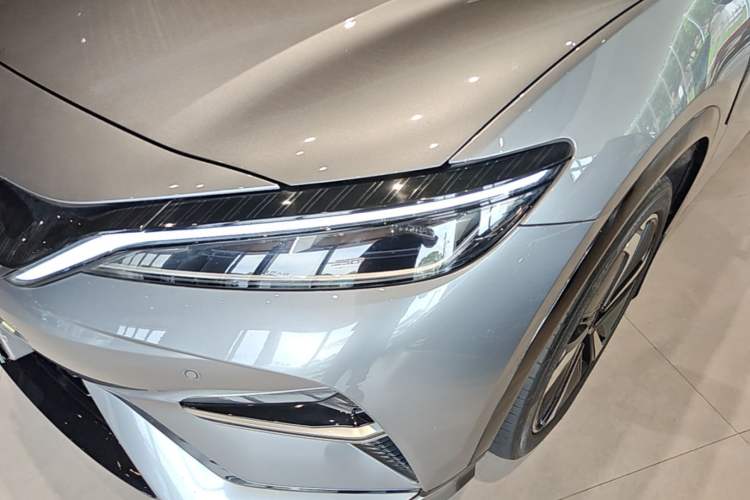 Used BYD Song L EV 2024 662 km Beyond Edition Left Front Headlight