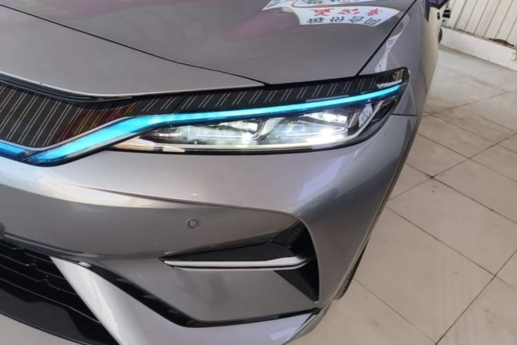 Used BYD Song L EV 2024 550km Beyond Edition Left Front Headlight