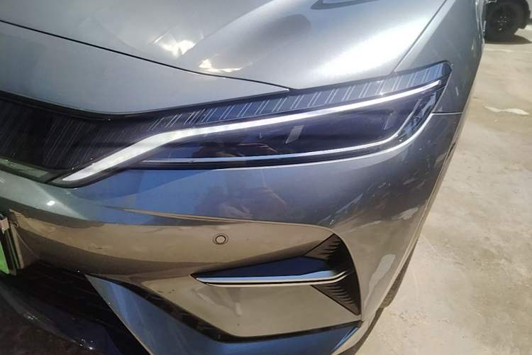 Used BYD Song L EV 2024 662 km Excellence Version Left Front Headlight