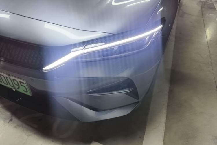 Used BYD Song L EV 2024 662 km Excellence Version Left Front Headlight