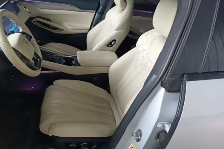 Used BYD Song L EV 2024 662 km Excellence Version Left Front Seat