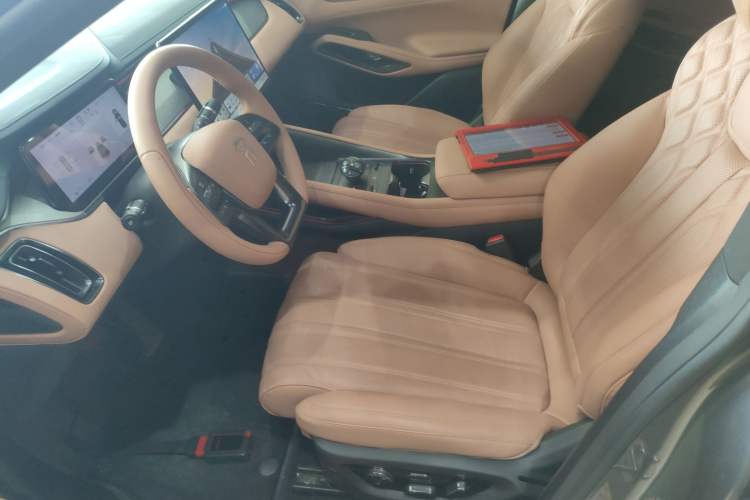 Used BYD Song L EV 2024 550 km Excellence Version Left Front Seat