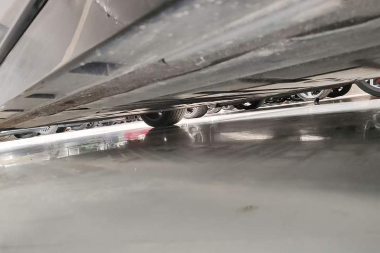 Used BYD Song L EV 2024 662 km Excellence Version Left Side Sill