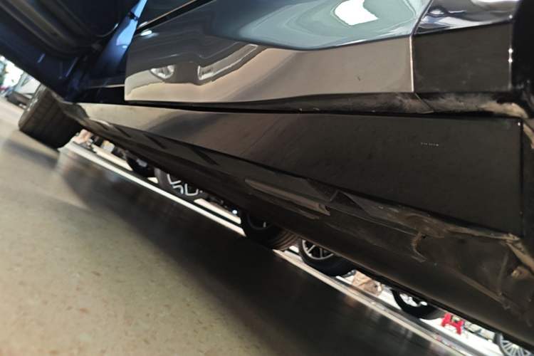 Used BYD Song L EV 2024 550km Beyond Edition Left Side Sill