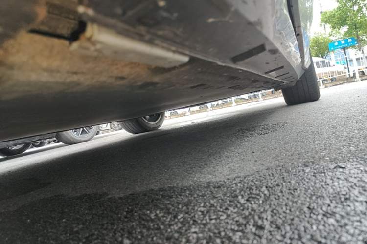 Used BYD Song L EV 2024 662 km Excellence Version Left Side Sill