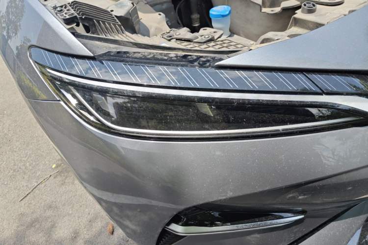 Used BYD Song L EV 2024 662 km Excellence Version Right Front Headlight