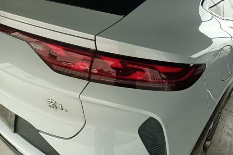 Used BYD Song L EV 2024 662 km Excellence Version Right Rear Taillight