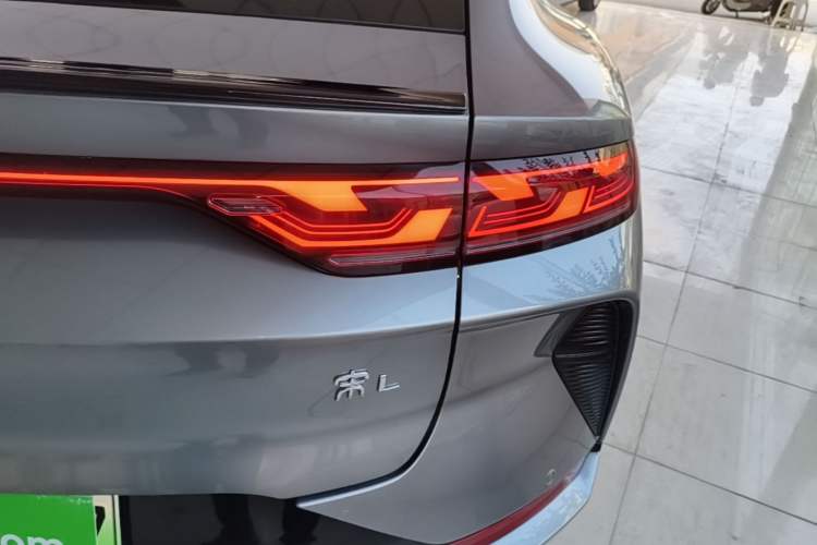 Used BYD Song L EV 2024 550km Beyond Edition Right Rear Taillight