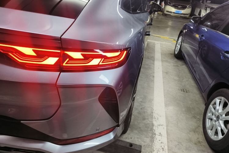 Used BYD Song L EV 2024 662 km Excellence Version Right Rear Taillight