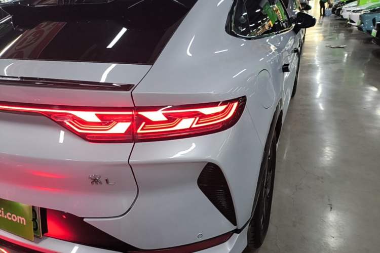 Used BYD Song L EV 2024 550km Beyond Edition Right Rear Taillight