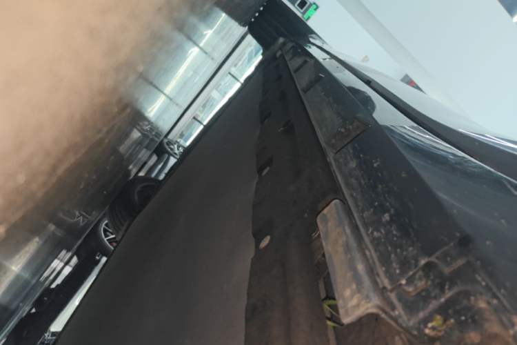 Used BYD Song L EV 2024 662 km Excellence Version Right Side Sill