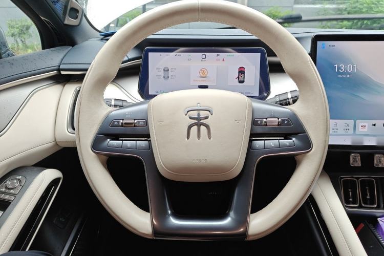 Used BYD Song L EV 2024 662 km Excellence Version Steering Wheel
