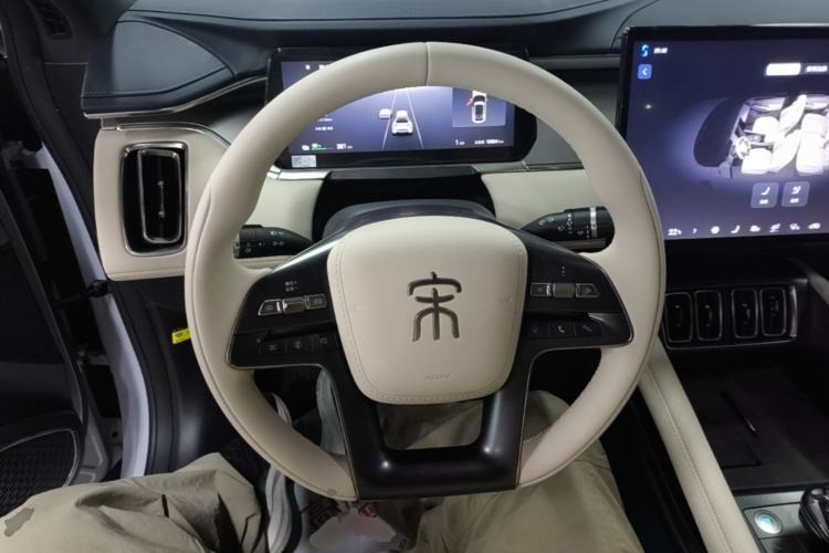 Used BYD Song L EV 2024 550km Beyond Edition Steering Wheel