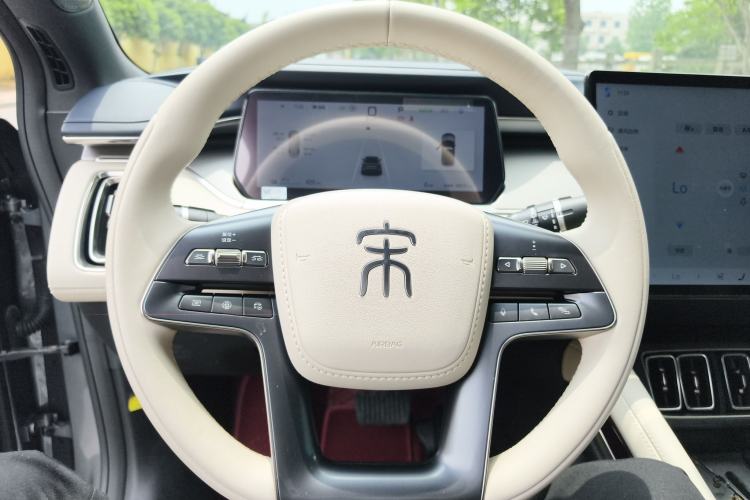 Used BYD Song L EV 2024 550km Beyond Edition Steering Wheel