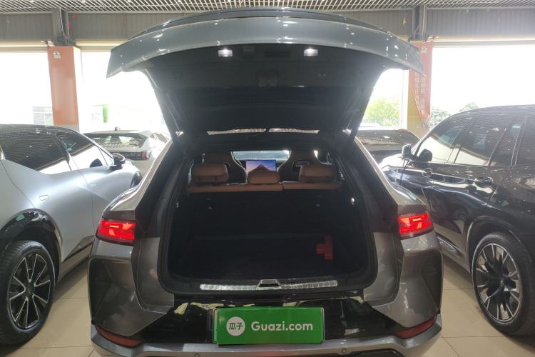 Used BYD Song L EV 2024 550 km Excellence Version Trunk