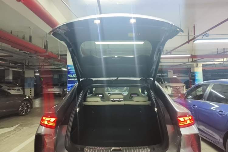 Used BYD Song L EV 2024 662 km Excellence Version Trunk
