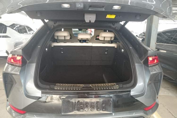 Used BYD Song L EV 2024 662 km Excellence Version Trunk