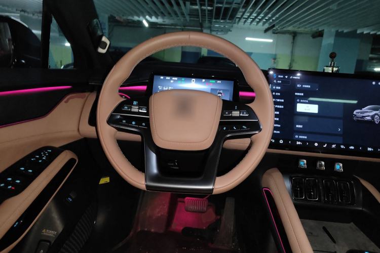 Used BYD Song L EV 2024 662 km Excellence Version Steering Wheel