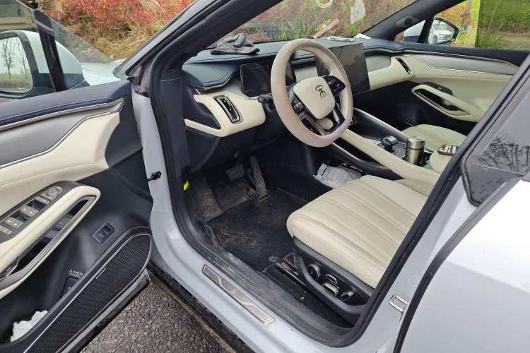 Used BYD Song L EV 2024 550 km Excellence Version Driver Seat