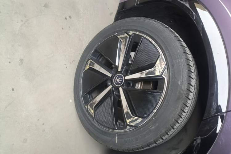 Used BYD Song L EV 2024 662 km Beyond Edition Exterior 5