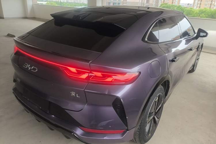 Used BYD Song L EV 2024 662 km Beyond Edition Rear Right 45 Deg