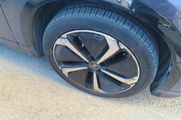 Used BYD Song L EV 2024 662 km Beyond Edition Right Front Wheel Hub