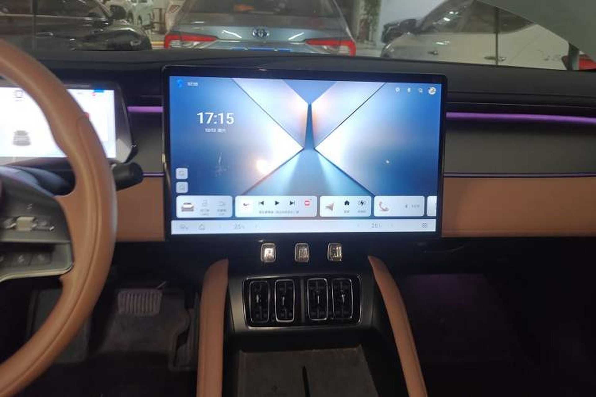 Used BYD Song L EV 2024 662 km Excellence Version Audio And AC Panel