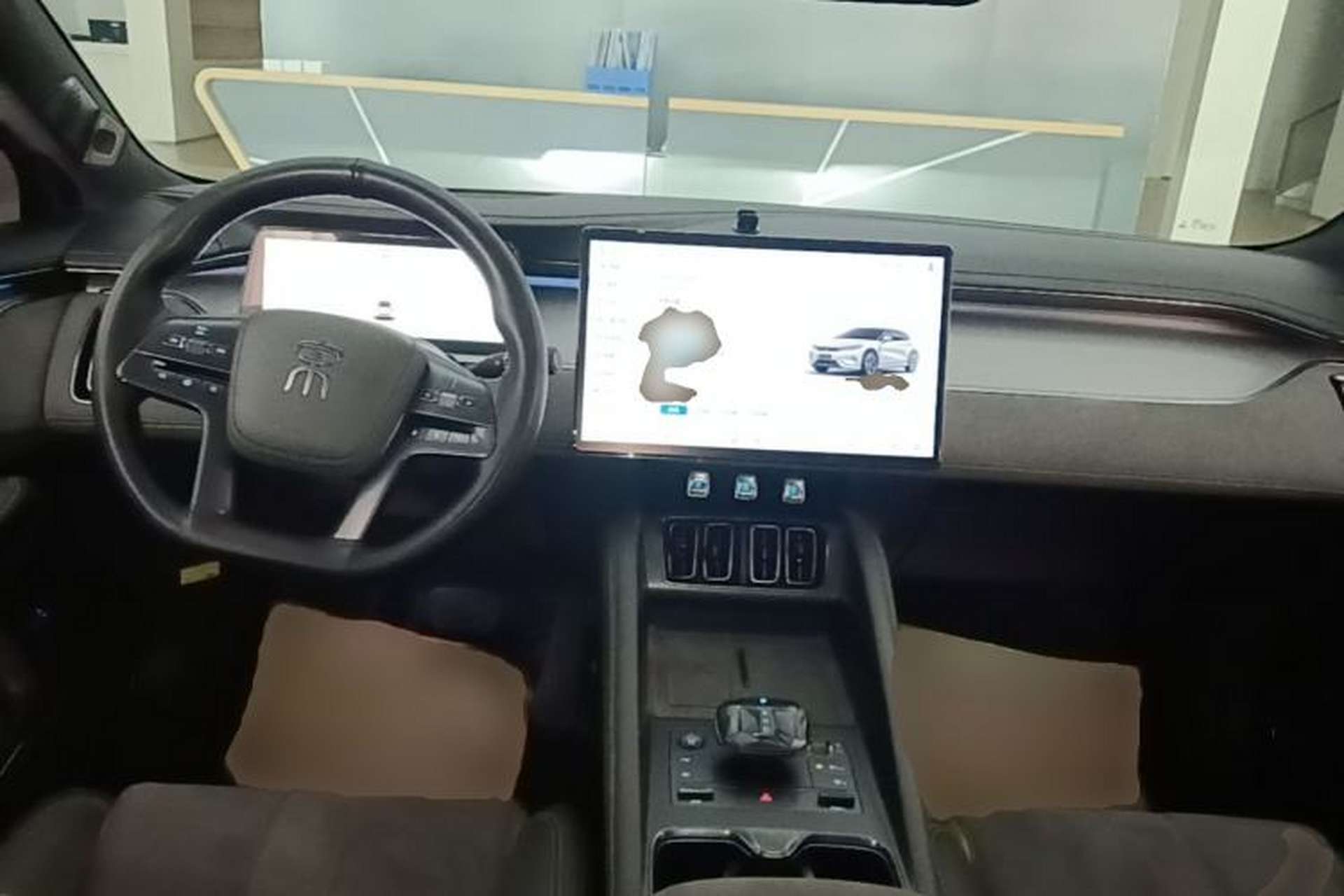 Used BYD Song L EV 2024 602 km All-Wheel-Drive Excellence Version Center Console