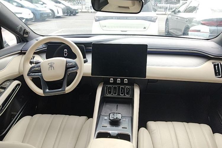 Used BYD Song L EV 2024 662 km Excellence Version Center Console