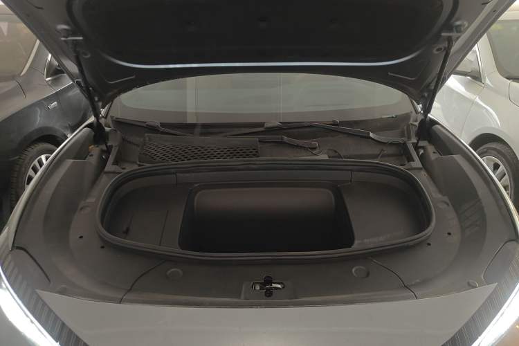 Used BYD Song L EV 2024 662 km Excellence Version Engine Bay