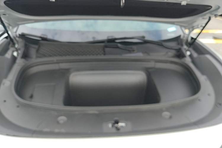 Used BYD Song L EV 2024 662 km Excellence Version Engine Bay