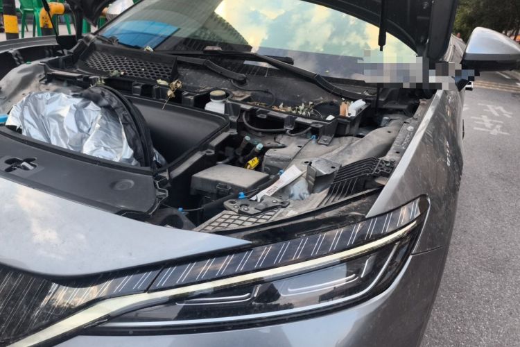 Used BYD Song L EV 2024 662 km Beyond Edition Engine Bay Left