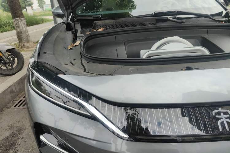 Used BYD Song L EV 2024 550km Beyond Edition Engine Bay Right