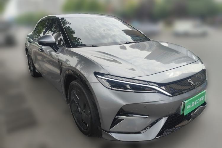 Used BYD Song L EV 2024 550km Beyond Edition Front Right 45 Deg