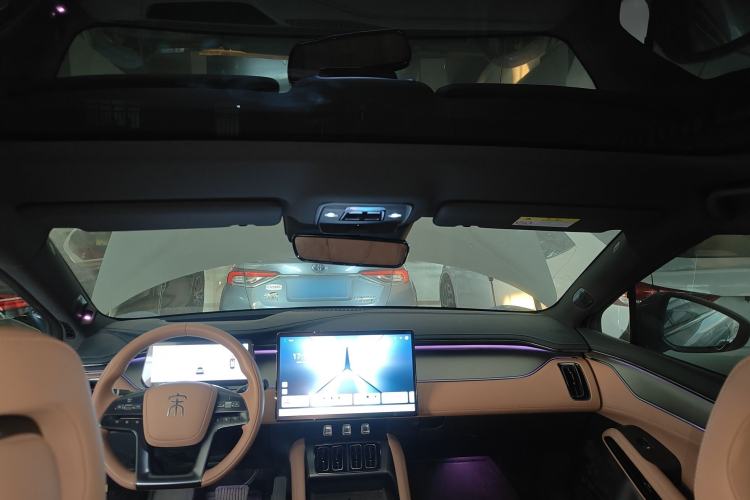 Used BYD Song L EV 2024 662 km Excellence Version Headliner