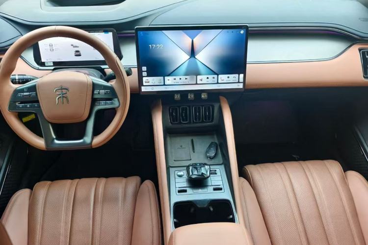 Used BYD Song L EV 2024 662 km Excellence Version Interior 2