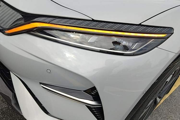 Used BYD Song L EV 2024 662 km Excellence Version Left Front Headlight