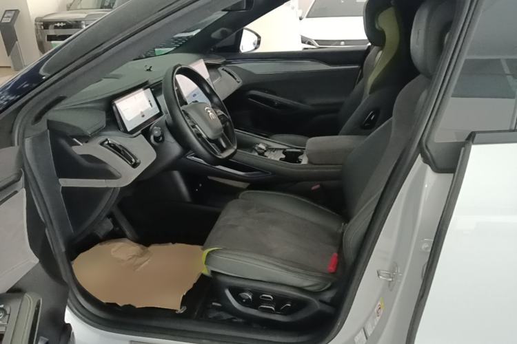 Used BYD Song L EV 2024 602 km All-Wheel-Drive Excellence Version Left Front Seat